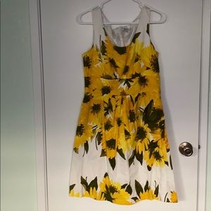 Sleek flower sleeveless dress 4 office & cocktail